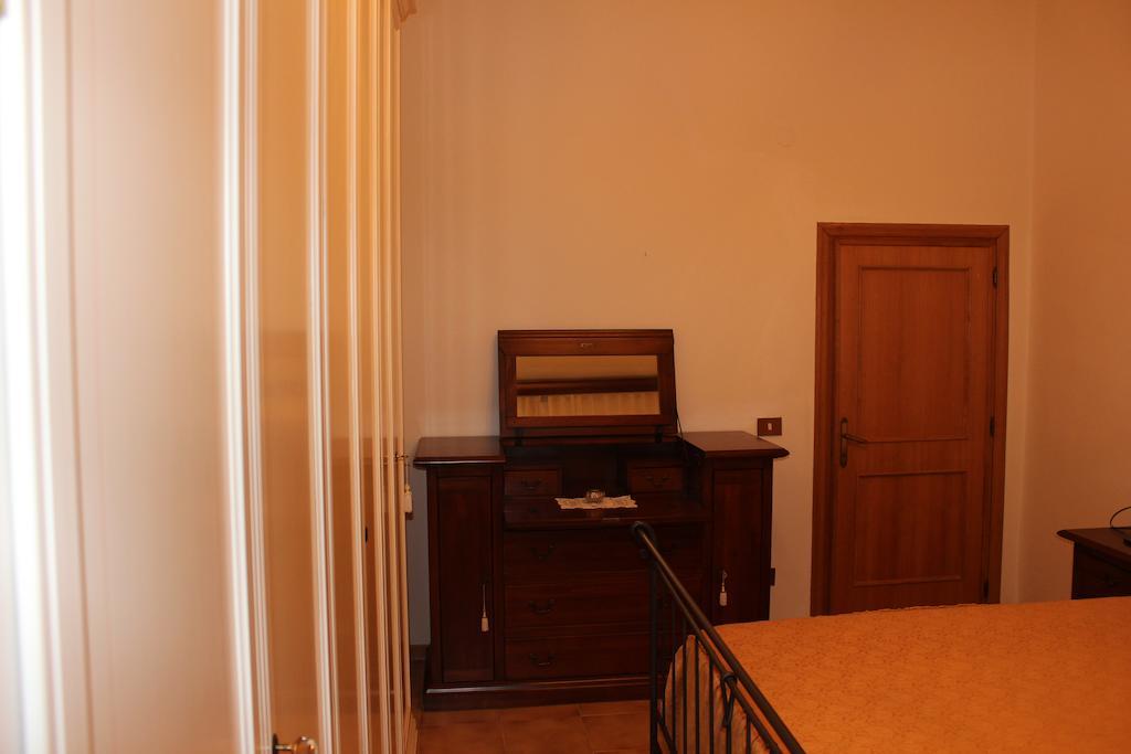 Il Vecchio Cipresso Apartment San Gimignano Bilik gambar